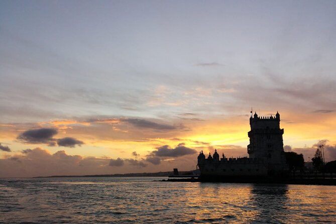 Night Sailing - MOONLIGHT Boat Tour -Exclusive Lisbon City Lights - Private Boat Setup: Up to 12 and Two Crew Members
