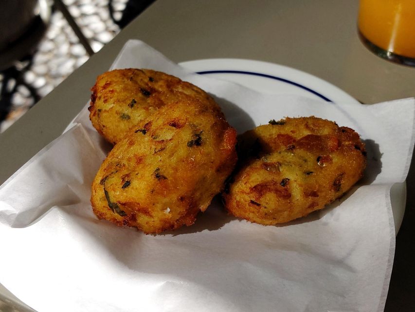 No Diet Club - Unique food tour in Lisbon with many Tastings - The tasting lineup: bacalhau pastries, nata, prego, and Portuguese pizza