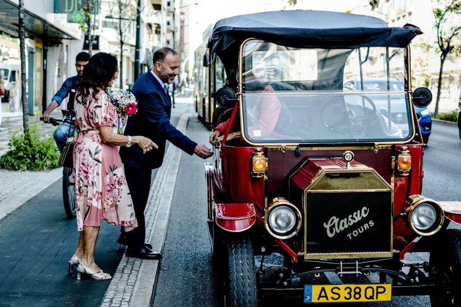 Nostalgic Lisbon Tuk Tuk Tour: Hidden Gems - Key highlights to know before you go