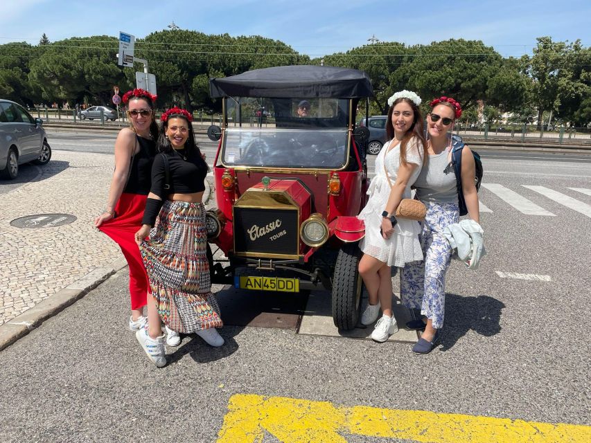 Nostalgic Lisbon Tuk Tuk Tour: Hidden Gems - Guides make the difference: names to look for in your mind