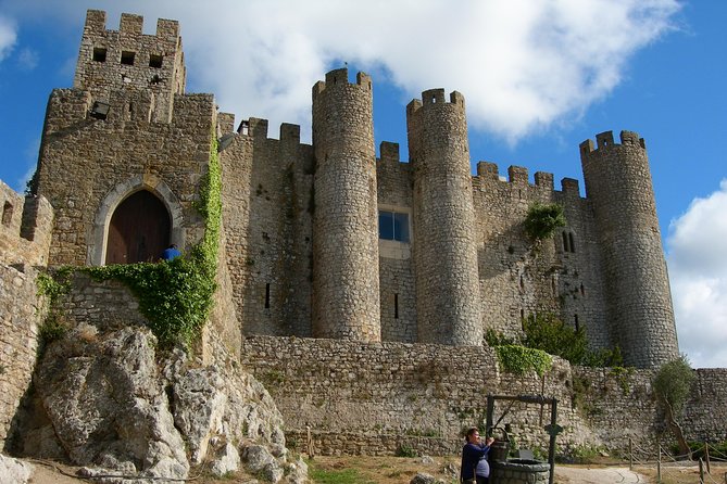 Obidos and Sintra Private Tour - Castelo de Obidos: the short stop that can still feel like a full scene
