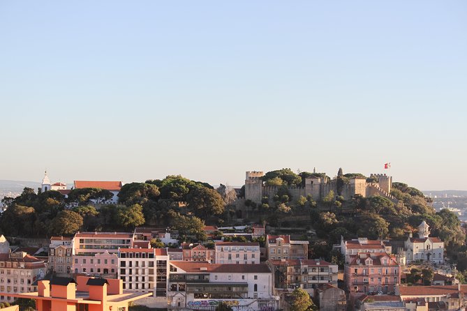 Old Lisbon: Alfama and Sao Jorge neighborhood 3-Hour Walking Tour - Who this tour suits best (and who might want something different)