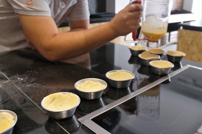 Pastel de Nata Cooking Class in Lisbon - What You’ll Eat: Coffee, Tea, Snacks, and Fresh Tarts