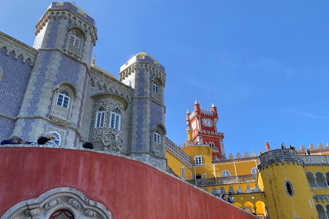 Pena Palace and Villa de Sintra Private Half Day Tour - Stop 2: Centro Historico de Sintra for 30 Minutes of Big Picture