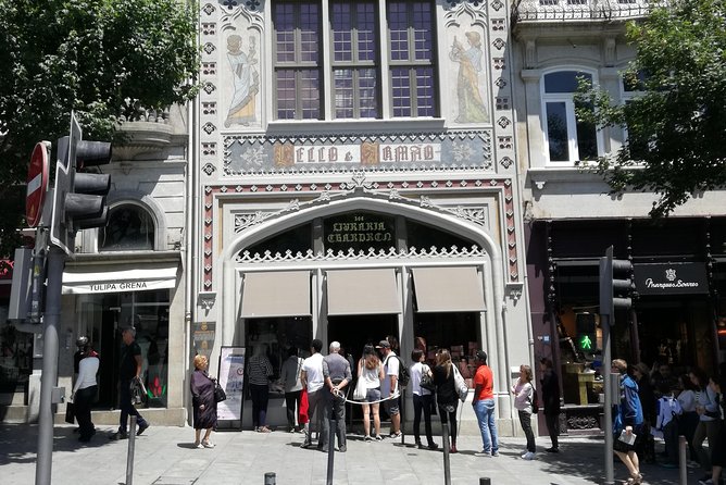 Porto Private Tour from Lisbon - Dom Luís I Bridge: the Eiffel connection and skyline photos