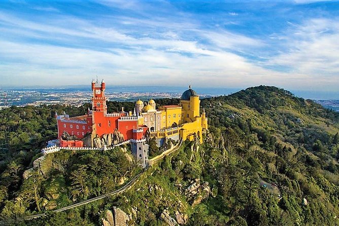 Portugal Private Luxury Multi-Day Tours - UNESCO monasteries and big-wave Nazaré: Batalha, Alcobaça, Óbidos, and more