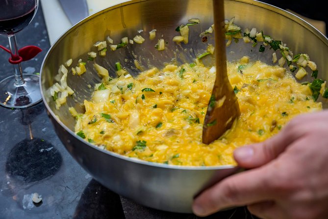 Portuguese Cooking Experience in Lisbon - Arriving in Lisbon: a simple 6:30 pm plan