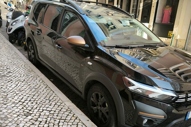 Premium Lisbon Airport Transfer to Lisbon - What the drive in Lisbon is like (and why route planning helps)