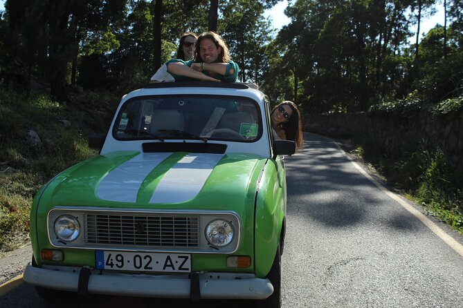 Private 1 hour and half Sintra Guided Tour - Biester Chalet in Pena Park: Swiss Style Meets Moorish Flair