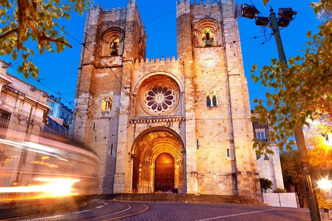 Private 4-Hour Lisbon City Highlights Tour by Tuktuk - Stops 2 and 3: Portas do Sol and Senhora do Monte for the best angles