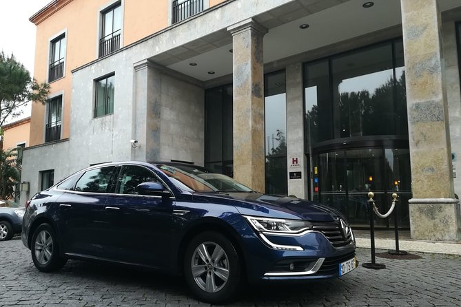 Private Airport Transfer from Lisbon to Cascais, Sintra & Estoril - Dropping in Sintra: arriving before the day turns complicated