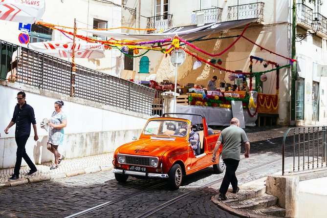 Private City Kickstart Tour: Lisbon - Lisbon Cathedral and Miradouro de Santa Luzia: Views With Meaning