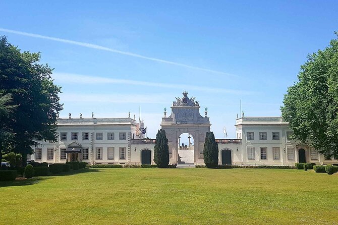 Private DAy Tour from Lisbon to Sintra, Cabo da Roca & Cascais - Cascais after the castles: a calmer seaside hour