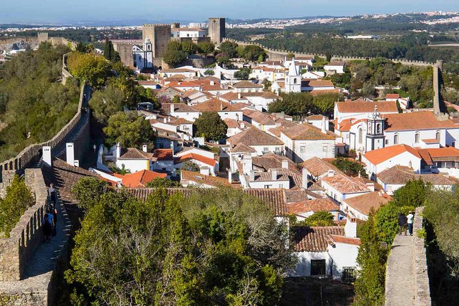Private Day Tour With Guide to Fatima, Batalha, Nazaré and Obidos - Day length and pacing: what 8 to 10 hours really means