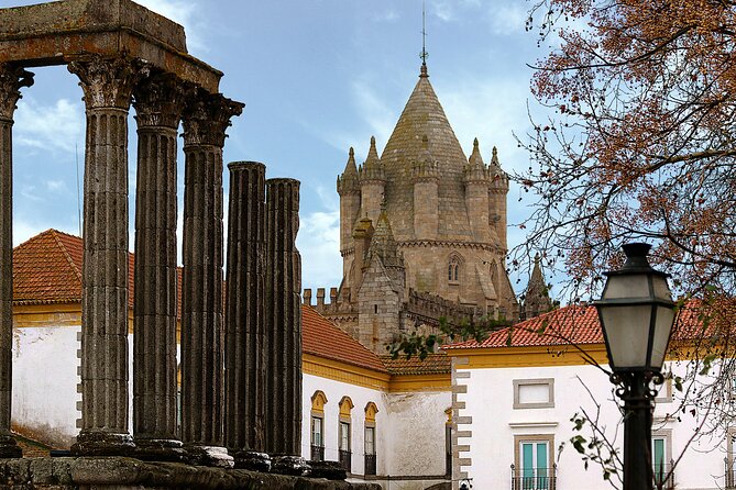 Private Évora Tour - Megaliths, Historical Center and Cork Region - UNESCO Évora Historic Center: Streets, Roman Remnants, and Gothic Drama