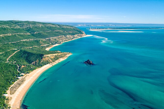 Private Full Day Tour Arrabida, Palmela, Azeitão and Sesimbra - Sesimbra harbor time: old streets, ocean views, and your lunch window