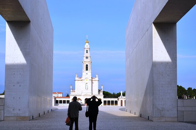 Private Full-Day Tour of Fátima Nazaré Óbidos and Batalha - How a Lisbon private loop saves your time