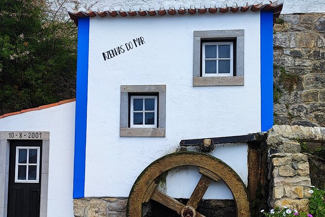 Private Full Day Tour Sintra - Cascais - Cabo da Roca: quick ocean cliffs at the western edge