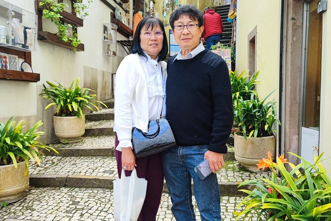 Private Full Day Tour Sintra - Cascais - What’s included (and what you need to budget separately)