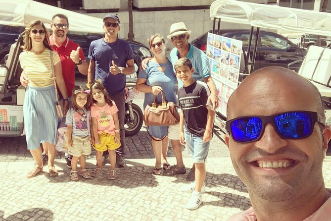 Private Guided Alfama Tuk Tuk Tour in Lisbon – 1.5-Hour - Miradouro das Portas do Sol: one huge balcony over Alfama