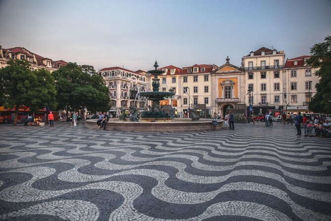 Private Guided Walking Tour in Lisbon - How the guide improves everything: logistics, pacing, and Portuguese details