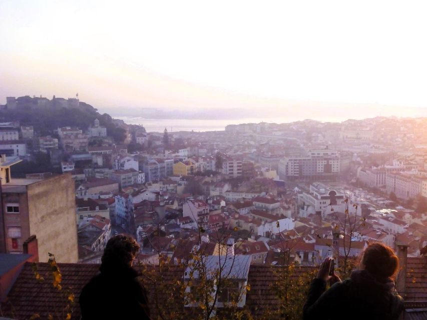 Private half-day Lisbon by Night Fado UNESCO Heritage &Views - Small details that make a big difference