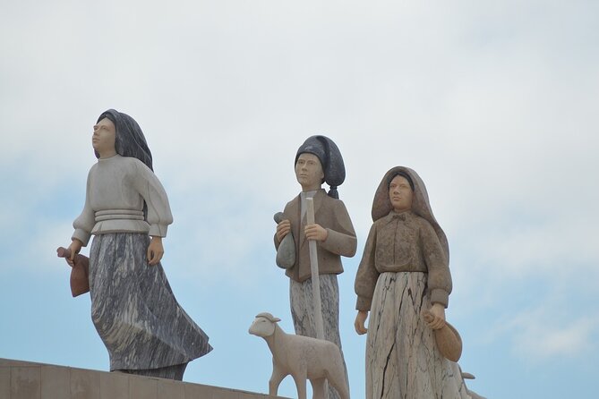 Private Half Day Tour in Fatima Sanctuary - Lisbon to Fátima in 4 hours: what this tour actually buys you