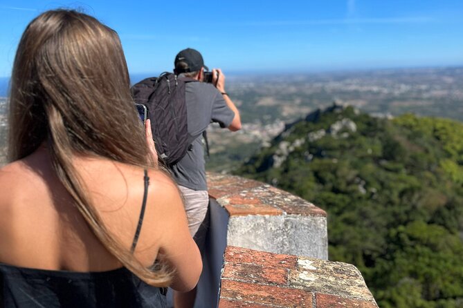 Private Half-Day Tour to Sintra (Pena Palace & Moorish Castle) - Sintra free time: historic center stroll plus sweet snacks