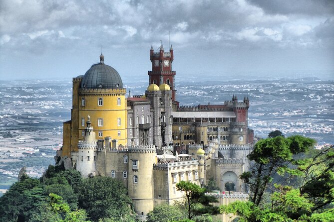 Private Half-Day Tour to Sintra - Sintra city center time: the underrated payoff