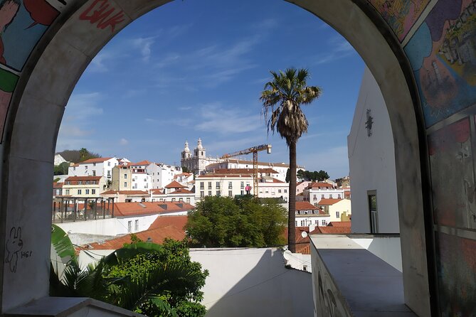 Private Highlights of Lisbon HD Tour - Baixa After the 1755 Earthquake: The Stones Tell the Story