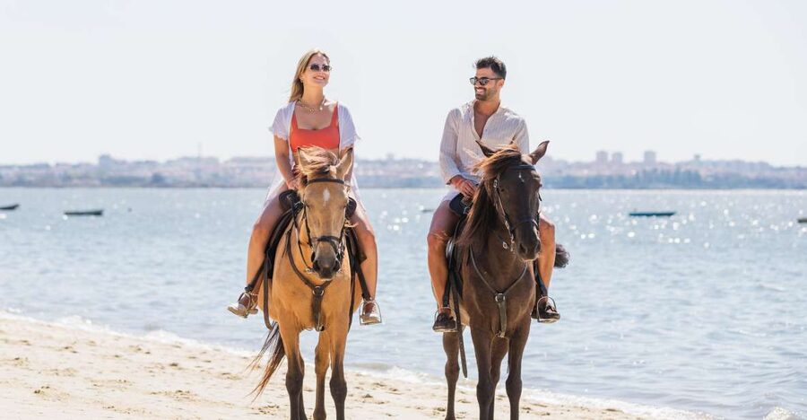 PRIVATE Horseback Riding On The Beach - Rosário Beach time: the freedom part