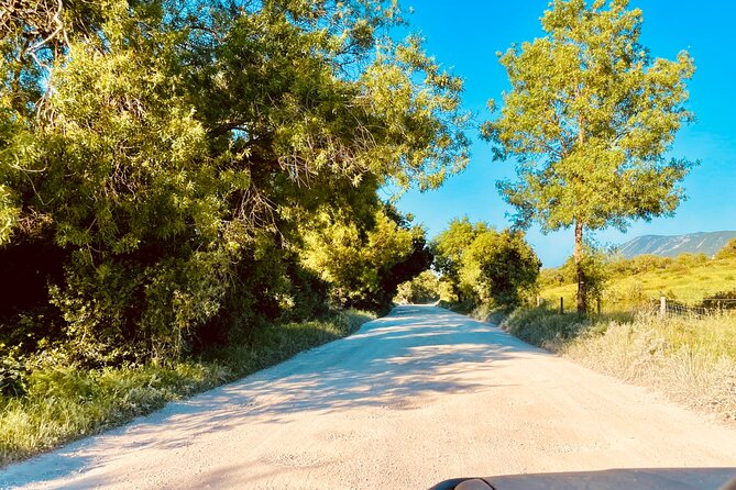 Private Jeep Tour from Lisbon – Arrábida, Sesimbra & Beach Picnic - Praia do Meco: A Second Picnic-Friendly Stretch