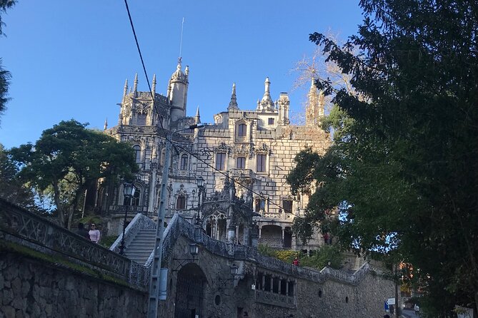 Private Jeep Tour Sintra-Cascais - Penedo Village Lunch Break at Coreto de Colares
