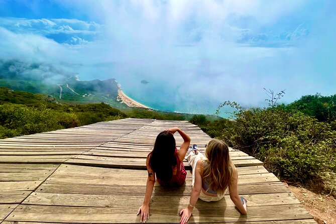 Private Lisbon-Arrábida Wine Tour: 3 Wineries, Coast & Heritage - Stop 5: Azeitão lunch break and free time (plan for the hour)