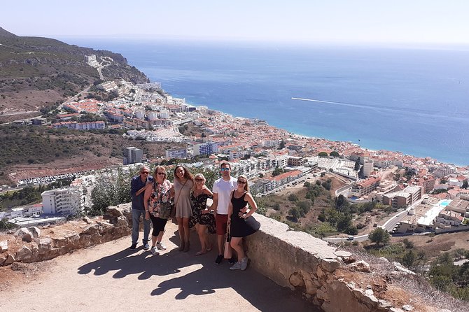 Private Lisbon Arrabida Wine Tour: Food & Wines, Mountain and Sea - Sesimbra’s castle, Baroque church tiles, and sea views