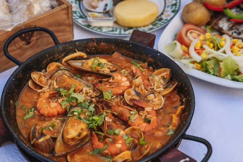 Private Lisbon Food Tour in Baixa with Wine & Local Delights - Private Format: How the Guide Changes the Food Tour
