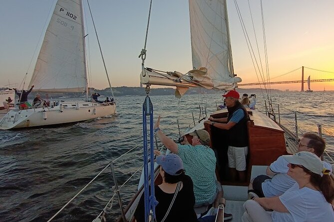 Private Lisbon Sailboat Tour with Welcome Drink - Getting there and making the start smooth
