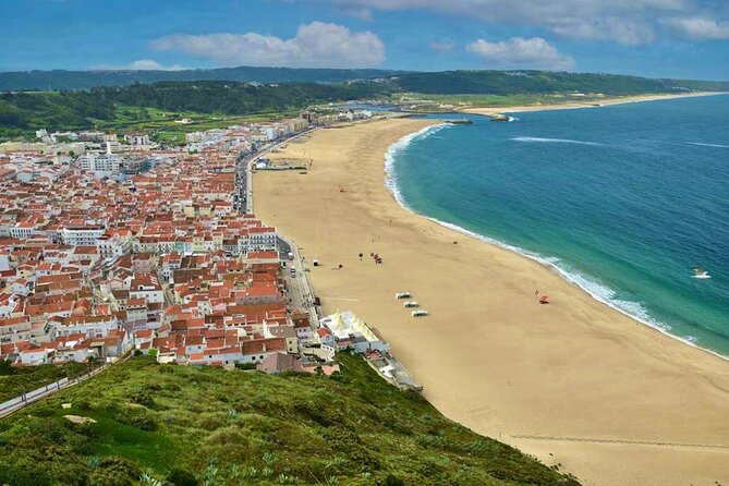 Private Lisbon to Fátima, Nazaré & Óbidos Tour – Spirit & Charm - Your guide really sets the tone for the whole day