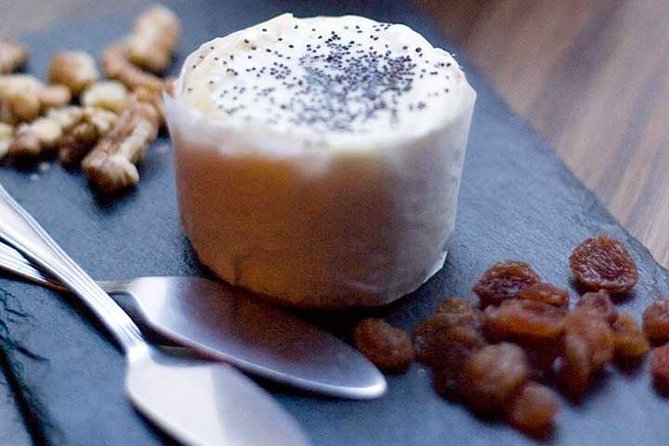 Private Lisbon Tour with Premium Portuguese Wine and Tapas Tasting - Key Things to Know Before You Go