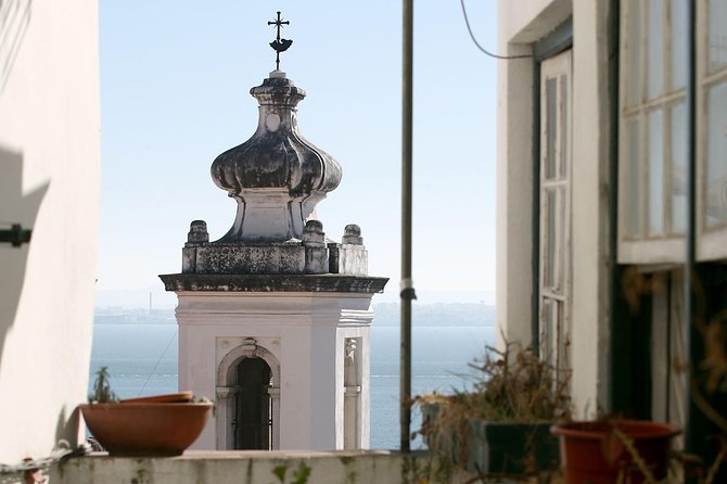 Private Lisbon Walking Tour - Bohemian Lisbon: poets, intellectuals, and shopfronts with history