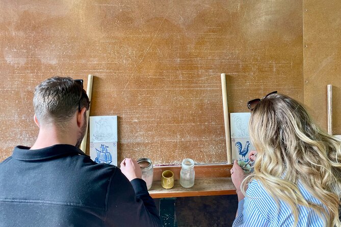 Private Lisbon Wine & Tile Painting Tour – Sesimbra & Traditions - Azulejos de Azeitao: paint your own tile, then have it shipped