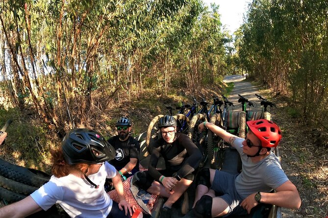 Private mountain bike tour in Lisbon/Sintra/Cascais - Lower-mountain alternative: when you want villages and secret paths