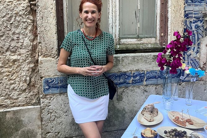 Private Portuguese Home Cooking Class in Lisbon with Defne - A Lisbon Living Room Kitchen, Not a Performance