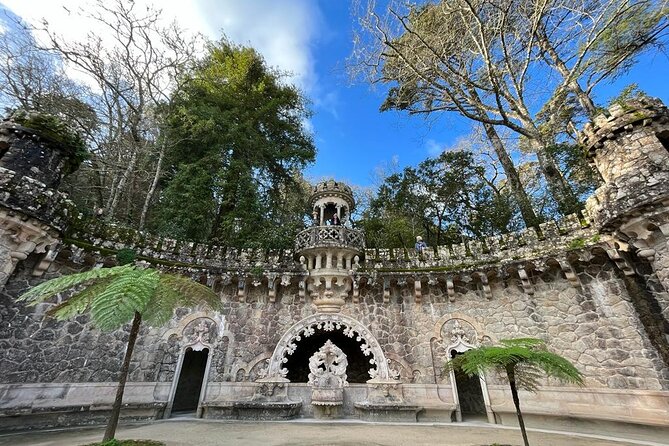 Private: Quinta da Regaleira & Sintra Historic Center Guided Tour - Palace and Architecture: Gothic, Renaissance, and Manueline Mix