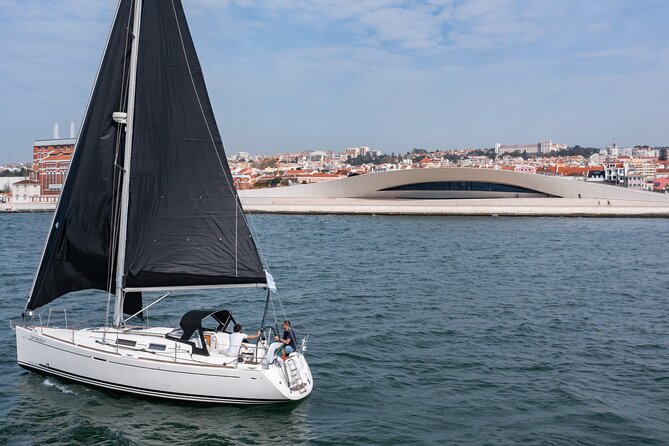 Private sailboat tour in Lisbon - What’s Included (So You Don’t Waste Time Thinking About It)