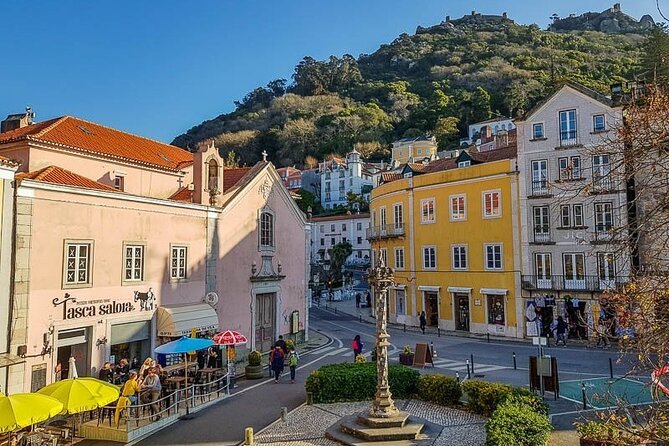 Private Sintra, Pena Palace and Cascais Day Tour - Stop 1 in Sintra: Palace of Quelez time for interiors and royal summer style