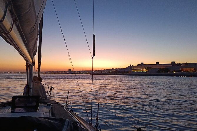 Private Sunset Sailboat Experience in Lisbon - Key things I’d point you to