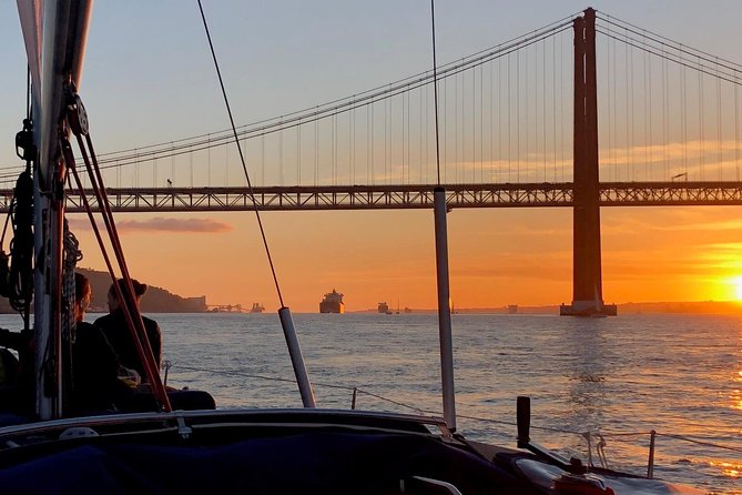 Private Sunset Sailing cruise from Lisbon - Why this Lisbon sunset sail feels different from the usual sightseeing