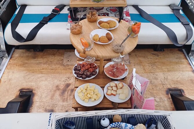 Private tapas tuk tuk tour through Lisbon - Tapas, Wine, and Pestiscos: What the Food Adds