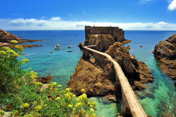 Private Tour: Berlenga Grande Island Day Trip from Lisbon - Peniche fortress views and the Baleal Beach scenery stop